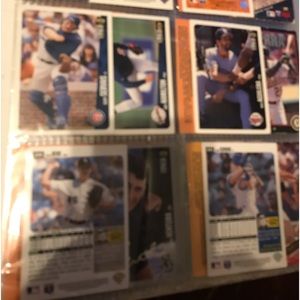 Baseball ⚾️ cards / 534 cards